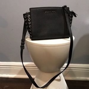 Black Over the shoulder michael kors bag
